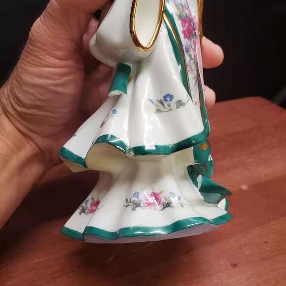 The Danbury Mint The Rose Princess by Lena Liu Porcelain Figurine - Picture 5 of 7